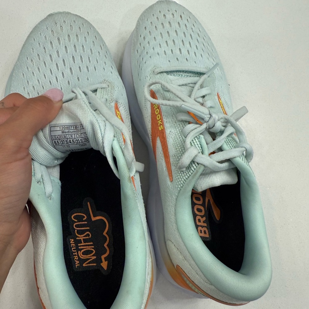Brooks Women's Ghost 16 Running Shoes - Picture 8 of 8